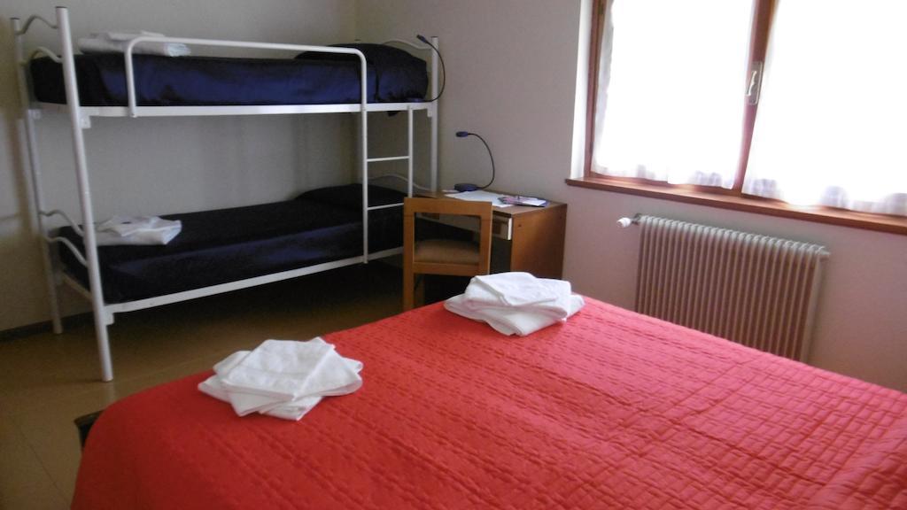 Casa Per Ferie Paola Di Rosa Hotel Arta Terme Room photo